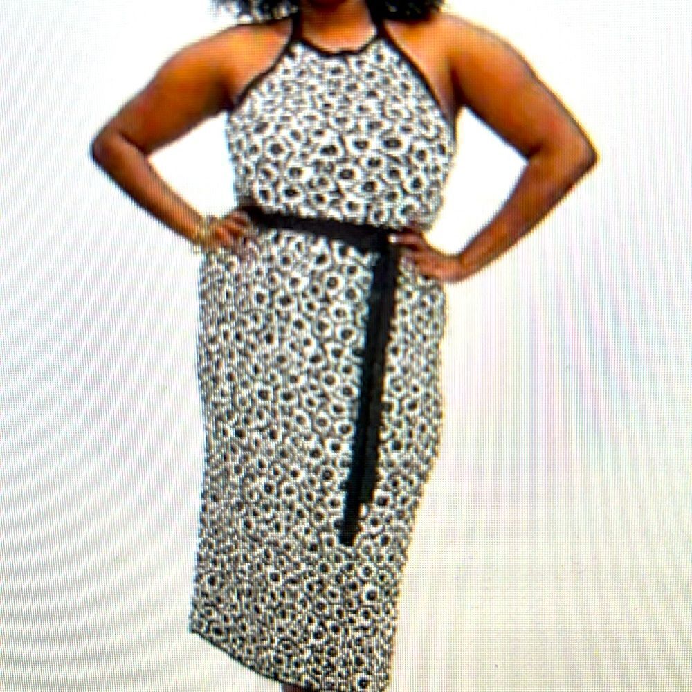 DVF Neutral Poppy Halter Style Wrap Dress 👗 It’s a Wrap! Spotlight on YOU ☀️
